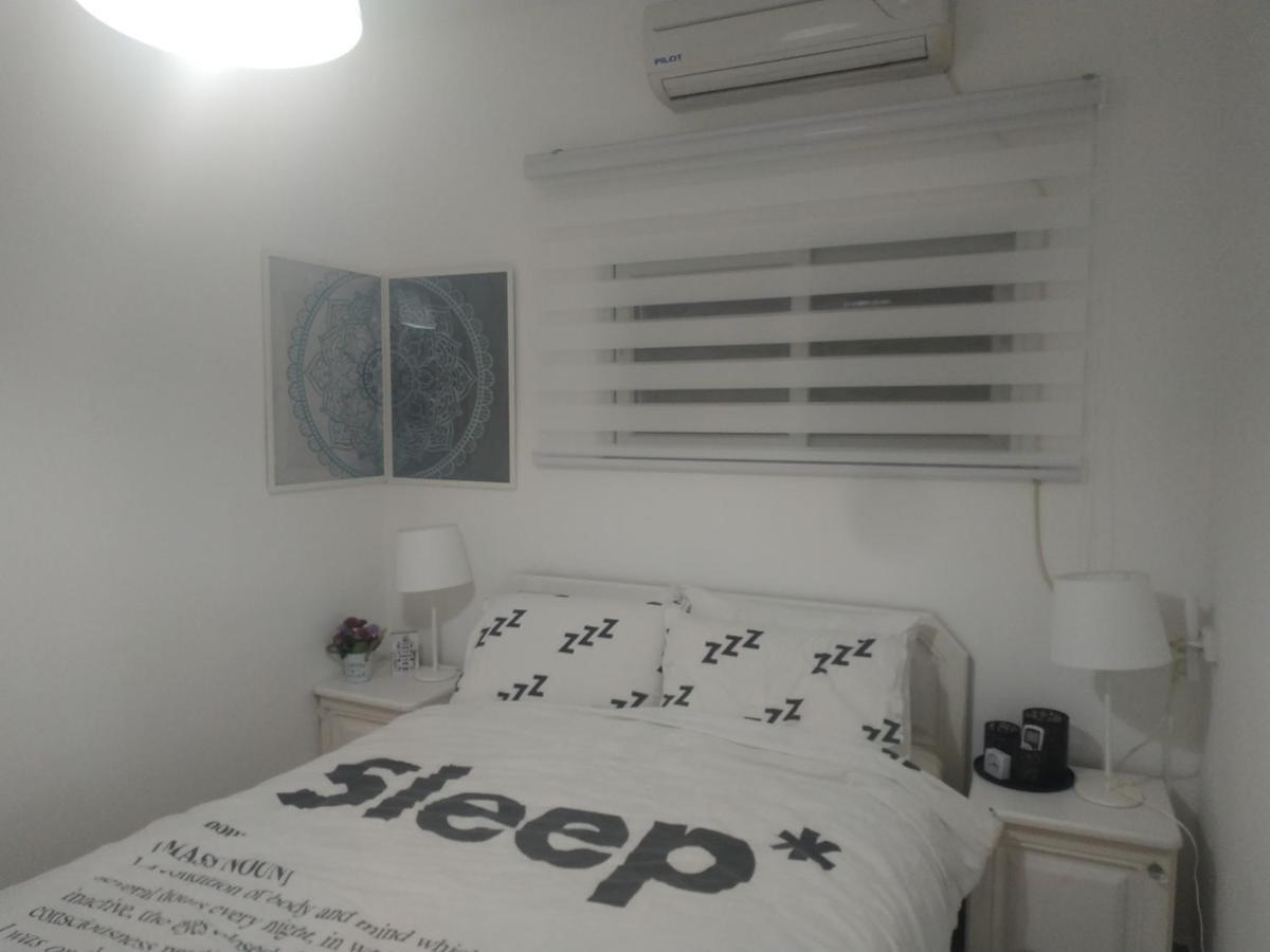 Akhva Accommodation Unit-אחווה יחידת אירוח Arad Exterior foto